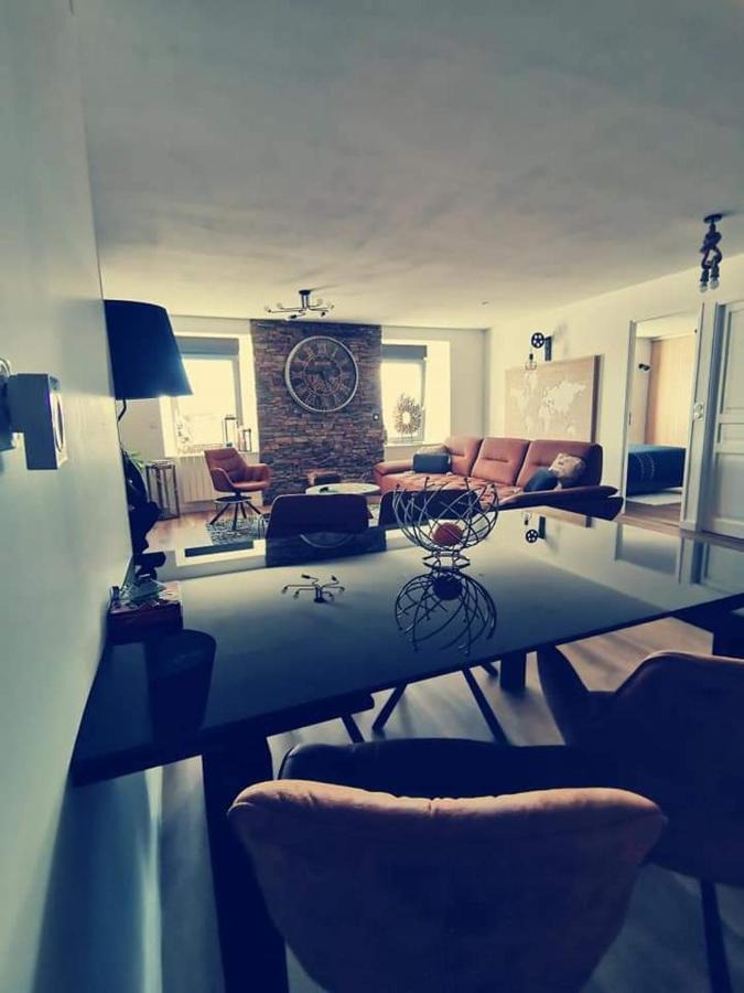 Apartamento Loft 100m2 neuf entièrement équipée Callac Exterior foto